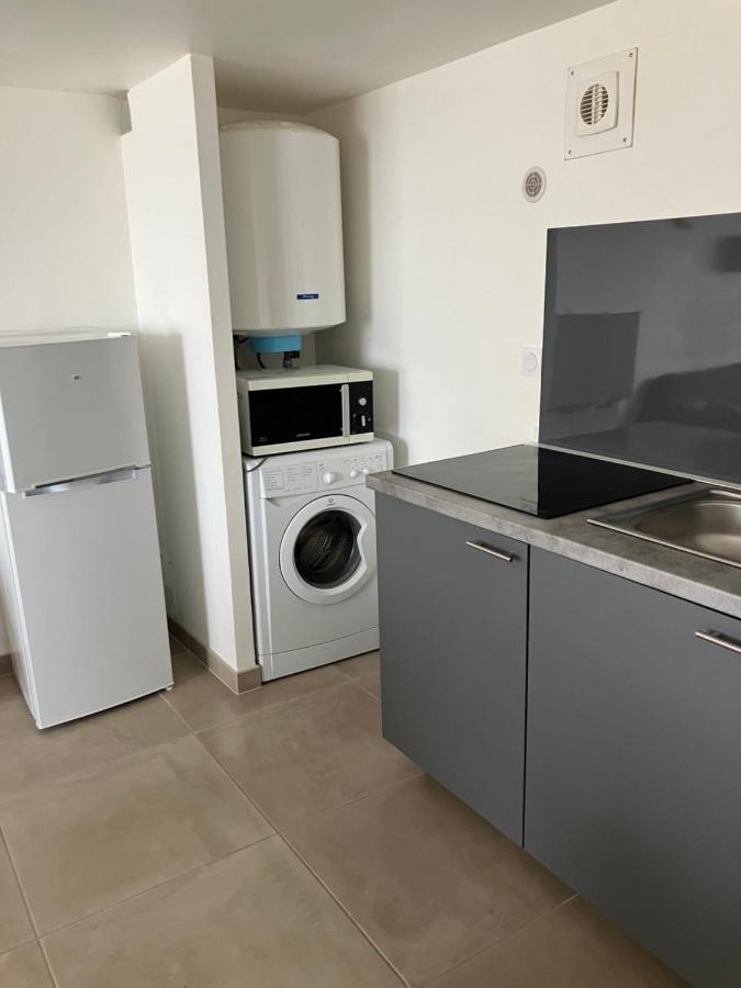 T3 Les Pieds Dans L'Eau Apartment Istres Bagian luar foto